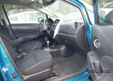 2015 Nissan Versa Note Sv z USA, uszkodzony, nr VIN 3N1CE2CP3FL364947